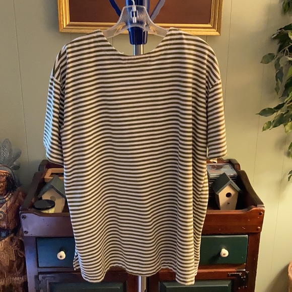 Extra Shenanigans striped and embroidered top 2X - Picture 4 of 9